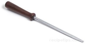 https://files.recipetips.com/images/glossary/k/knife_sharpener.jpg