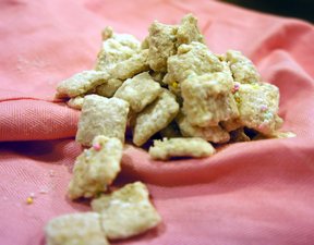 cake batter puppy chow Recipe