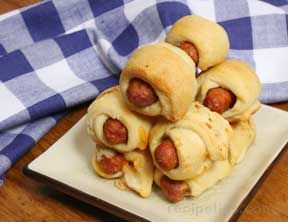 Cocktail Pigs in a Blanket Recipe
