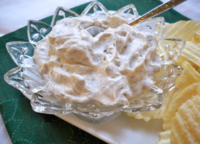 Creamy Dill Vegetable  Chip Dip