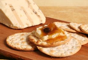 Gourmandise Walnut Cheese and Crackers Recipe