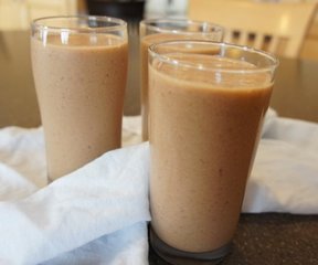 Healthy Chocolate Peanut Butter Banana Smoothie