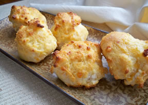cheesy garlic biscuits Recipe