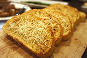 Italian Seasoned Garlic Bread