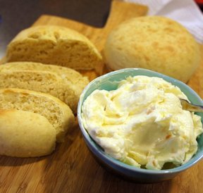 sweet bread with macadamia honey butter Recipe