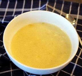 Skinny Cream of Cauliflower Soup
