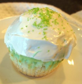 Basic White Cupcakes Recipe