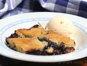 blueberry buckle with fresh berries Recipe