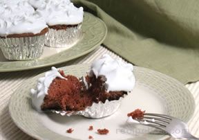 Chocolate Sour Cream Cupcakes Recipe