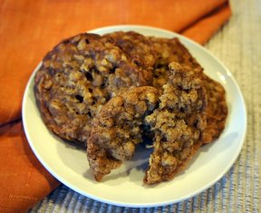 Famous Oatmeal Cookies