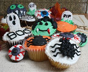 Homemade Halloween Yellow Cupcakes Recipe