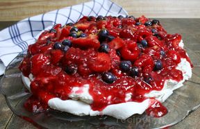 Mixed Berry Pavlova