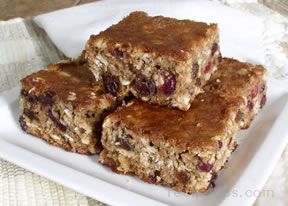 Oatmeal Cran-Raisin Bars Recipe