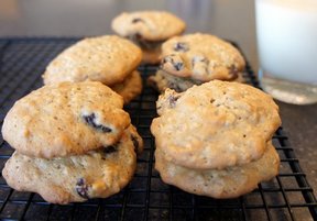 Old Fashioned Oatmeal Raisin Cookies