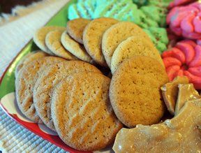 Crisp Peanut Butter Cookies