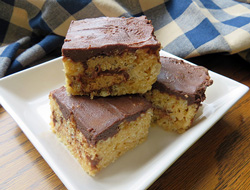 Peanut Butter Cup Krispie Bars