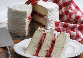 strawberry triple layer cake Recipe