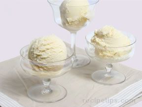 Homemade  Ice Cream - Vanilla Custard