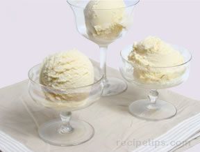 homemade  ice cream - vanilla custard Recipe