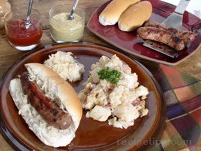 Grilled Bratwurst With Onions and Beer