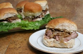 beef and blue sandwiches with caramelized onion Recipe