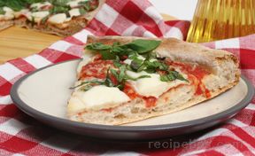 Grilled Pizza Margherita