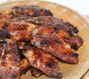 Grilled Garlic Chicken Wings Recipe Recipetips Com