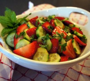 strawberry cucumber salad Recipe