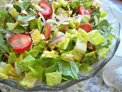 Strawberry Lettuce Salad with Lemon Poppy Seed Dressing