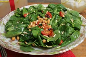 Wilted Spinach Salad with Chickpeas