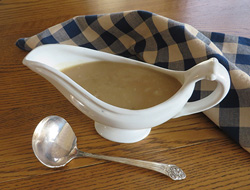 https://files.recipetips.com/images/recipe/sauces_and_bases/simple_pan_gravy.jpg