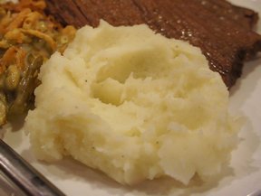 Fluffy Buttermilk Mashed Potatoes