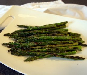 grilled lemon  garlic asparagus Recipe