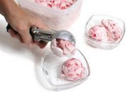 Homemade Strawberry Ice Cream