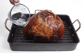 Roasting Ham - How To Cooking Tips - RecipeTips.com
