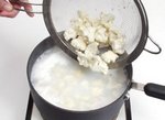 Keep Cauliflower White with Milk